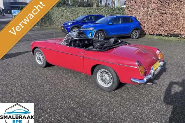 MG MGB (1979) thumbnail 2