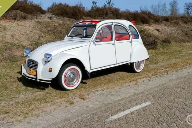 Citroën 2CV (1988) thumbnail 1