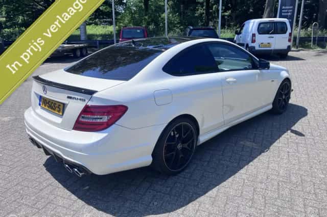 Mercedes-Benz C-Klasse (2011) thumbnail 4