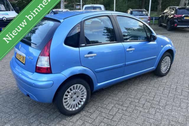Citroën C3 (2008) thumbnail 4