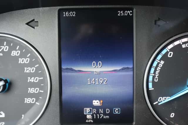 Mercedes-Benz eCitan (2025) thumbnail 4