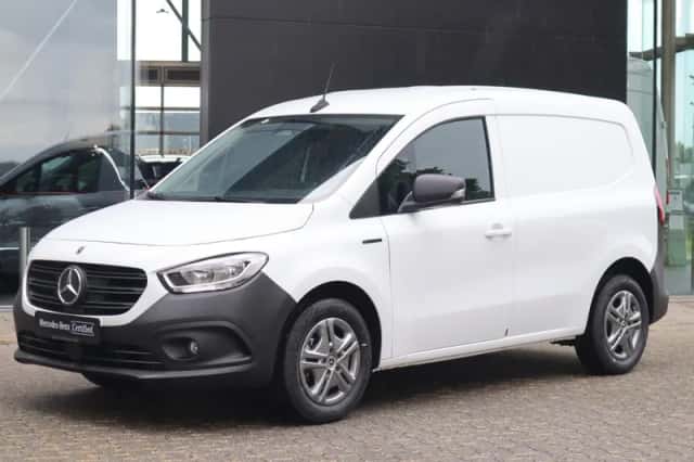 Mercedes-Benz eCitan (2026) thumbnail 1