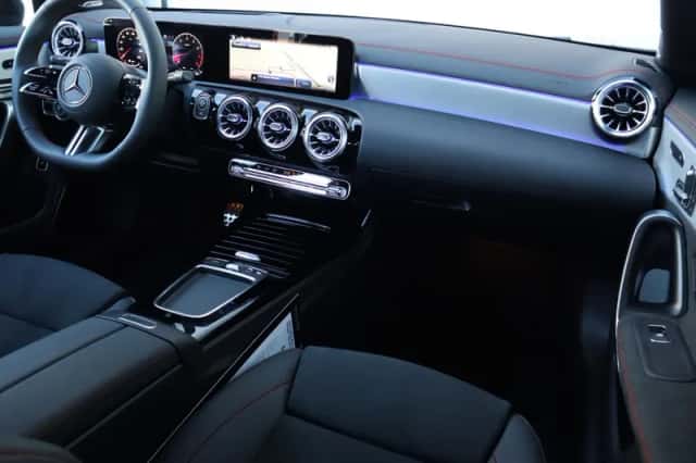 Mercedes-Benz CLA-Klasse (2026) thumbnail 3