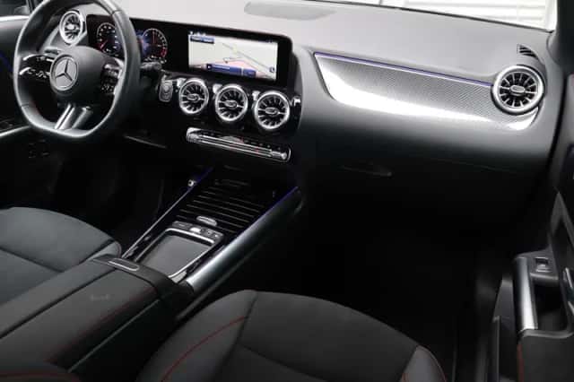 Mercedes-Benz GLA-Klasse (2025) thumbnail 3
