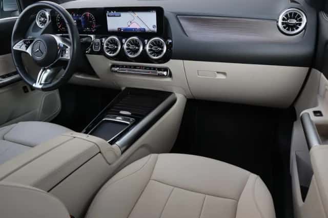 Mercedes-Benz GLA-Klasse (2025) thumbnail 3