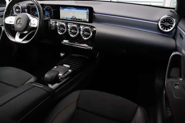 Mercedes-Benz A-Klasse (2021) thumbnail 3