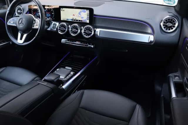 Mercedes-Benz EQB (2023) thumbnail 3