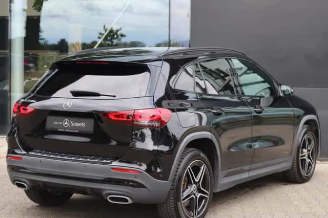 Mercedes-Benz GLA-Klasse (2022) thumbnail 2
