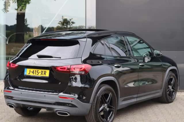 Mercedes-Benz GLA-Klasse (2020) thumbnail 2