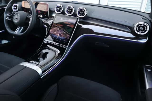 Mercedes-Benz C-Klasse (2026) thumbnail 3