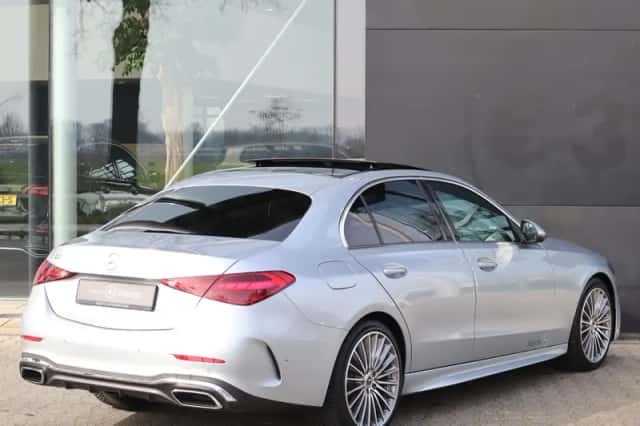 Mercedes-Benz C-Klasse (2026) thumbnail 2