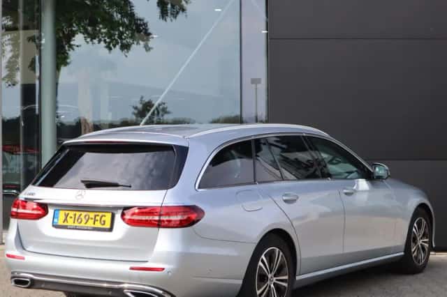 Mercedes-Benz E-Klasse (2022) thumbnail 2