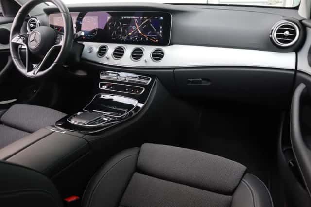 Mercedes-Benz E-Klasse (2022) thumbnail 3