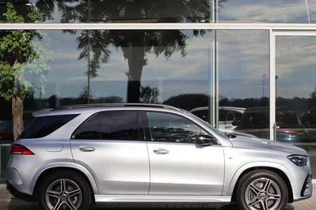 Mercedes-Benz GLE-Klasse (2025) thumbnail 5