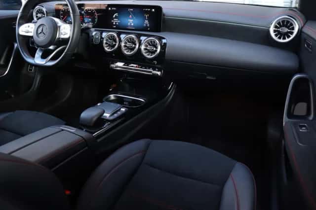 Mercedes-Benz CLA-Klasse (2022) thumbnail 3
