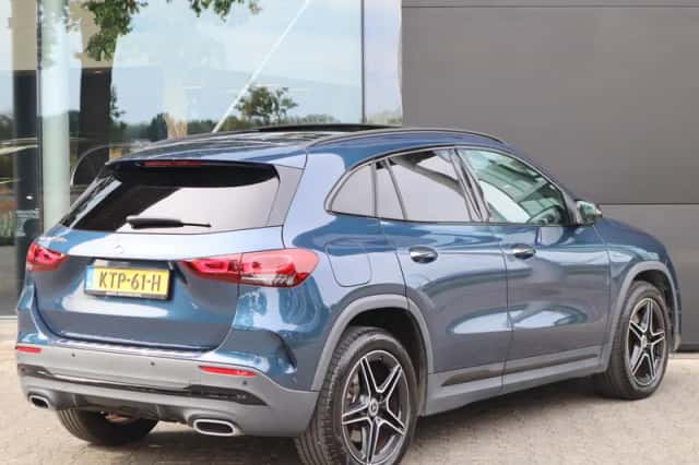 Mercedes-Benz GLA-Klasse (2023) thumbnail 2