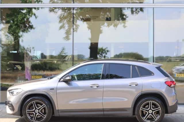 Mercedes-Benz GLA-Klasse (2021) thumbnail 4