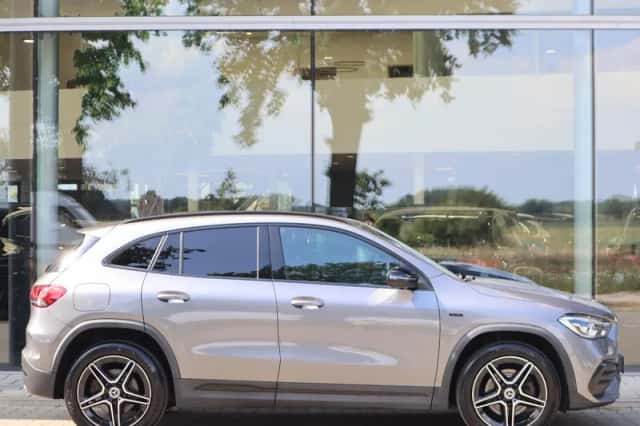Mercedes-Benz GLA-Klasse (2021) thumbnail 5