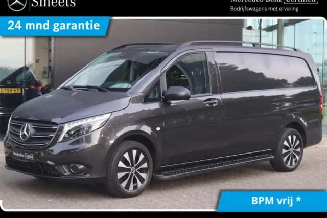 Mercedes-Benz Vito (2024) thumbnail 1