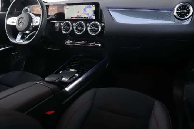Mercedes-Benz GLA-Klasse (2022) thumbnail 3