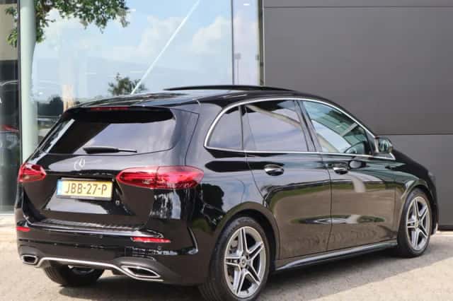 Mercedes-Benz B-Klasse (2023) thumbnail 2