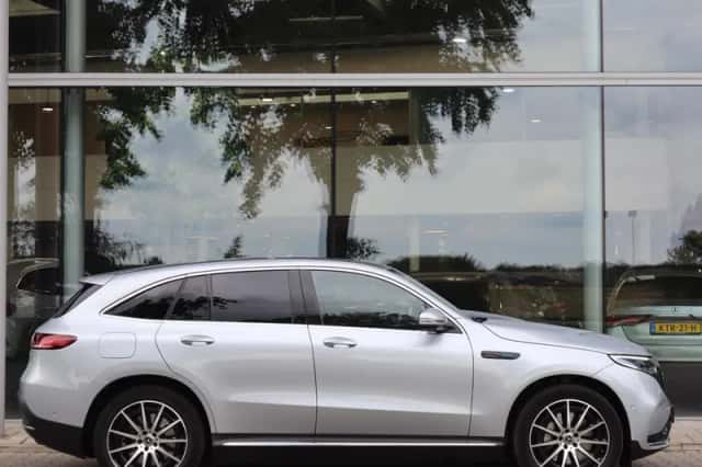 Mercedes-Benz EQC (2021) thumbnail 5