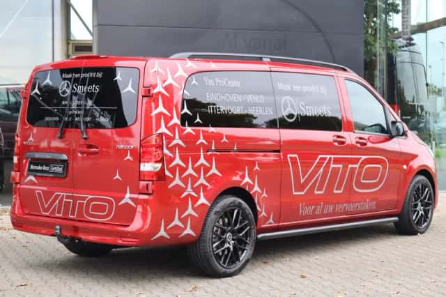 Mercedes-Benz Vito (2024) thumbnail 2