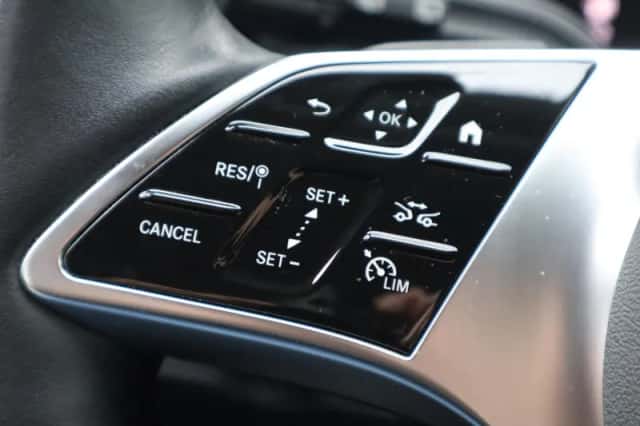 Mercedes-Benz Vito (2024) thumbnail 6