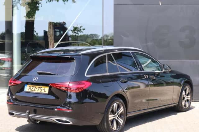 Mercedes-Benz C-Klasse (2022) thumbnail 2