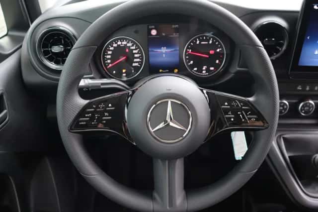 Mercedes-Benz Citan (2026) thumbnail 4