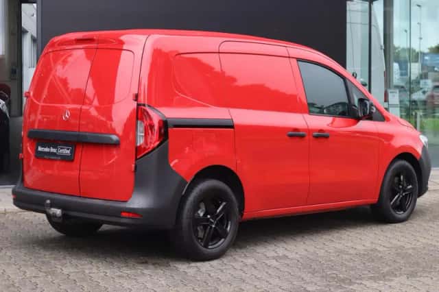 Mercedes-Benz Citan (2023) thumbnail 2