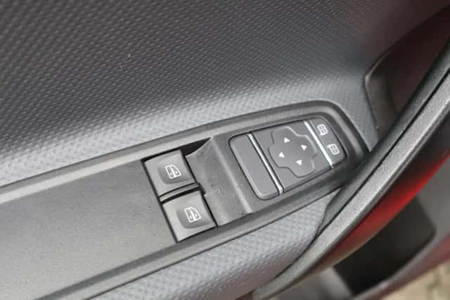 Mercedes-Benz Citan (2023) thumbnail 5