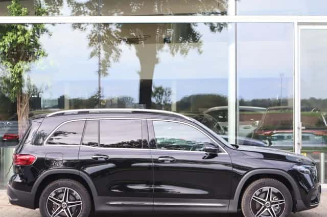 Mercedes-Benz EQB (2026) thumbnail 5