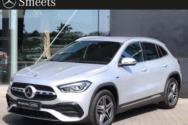 Mercedes-Benz GLA-Klasse (2020) thumbnail 1