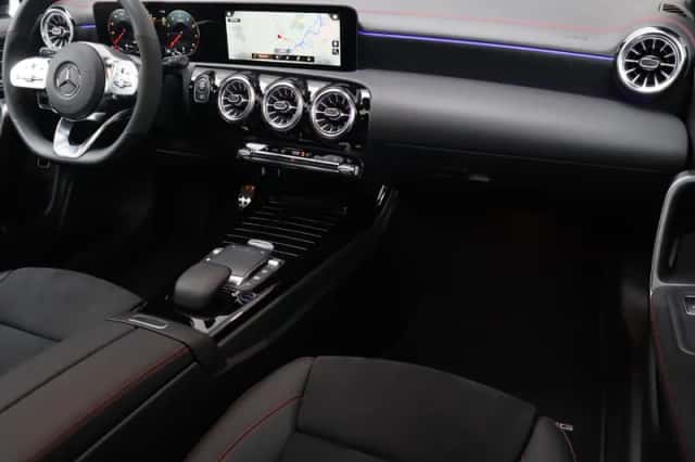 Mercedes-Benz CLA-Klasse (2023) thumbnail 3