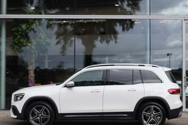 Mercedes-Benz GLB-Klasse (2021) thumbnail 4