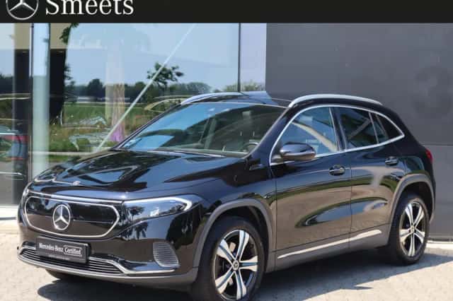 Mercedes-Benz EQA (2021) thumbnail 1