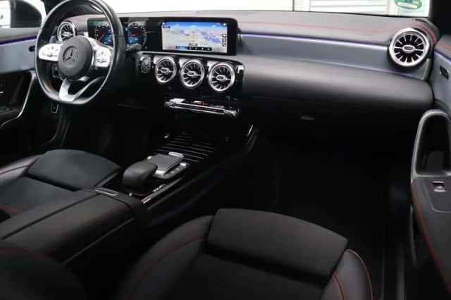 Mercedes-Benz CLA-Klasse (2020) thumbnail 3