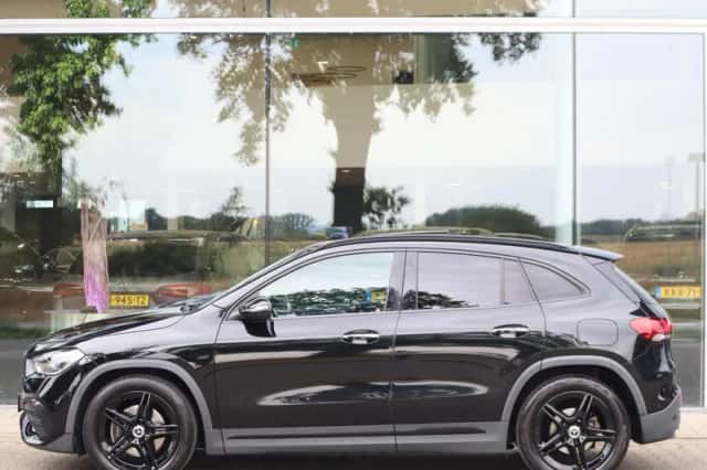Mercedes-Benz GLA-Klasse (2020) thumbnail 4