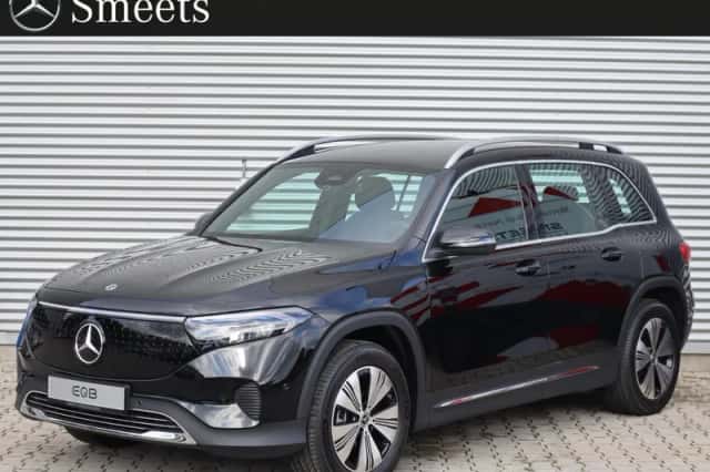 Mercedes-Benz EQB (2026) thumbnail 1