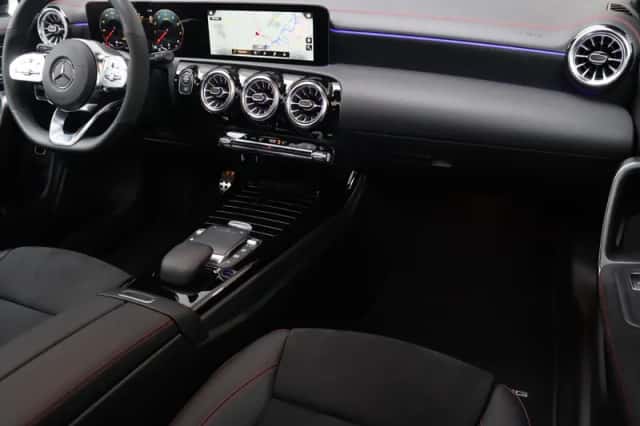 Mercedes-Benz CLA-Klasse (2023) thumbnail 3
