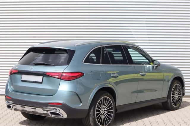 Mercedes-Benz GLC-Klasse (2026) thumbnail 2