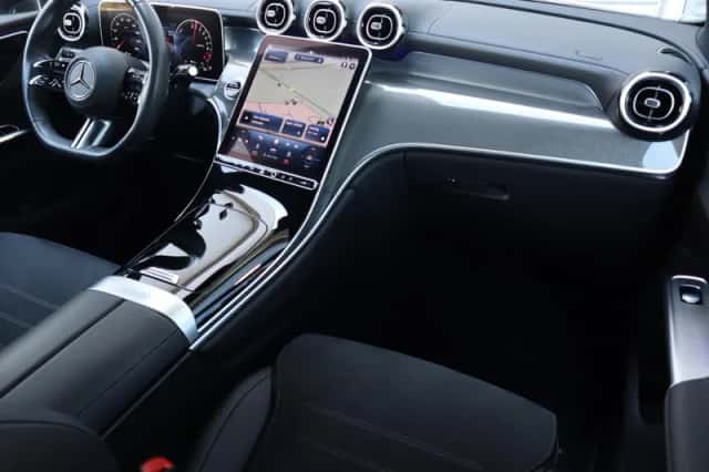 Mercedes-Benz GLC-Klasse (2024) thumbnail 3