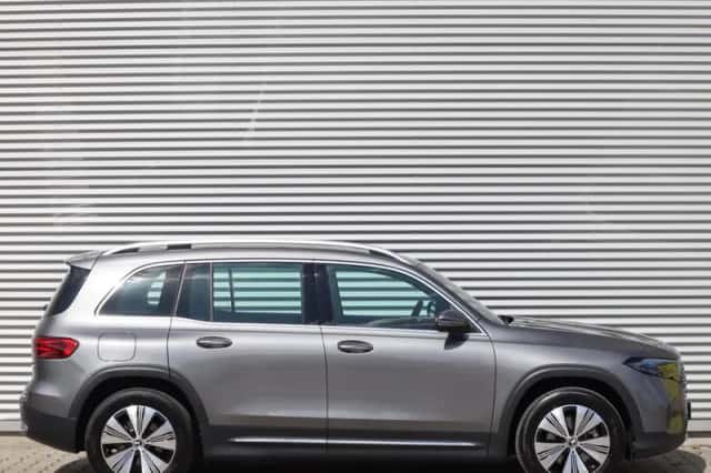 Mercedes-Benz EQB (2026) thumbnail 5