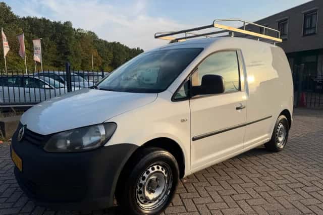 Volkswagen Caddy (2014) thumbnail 1