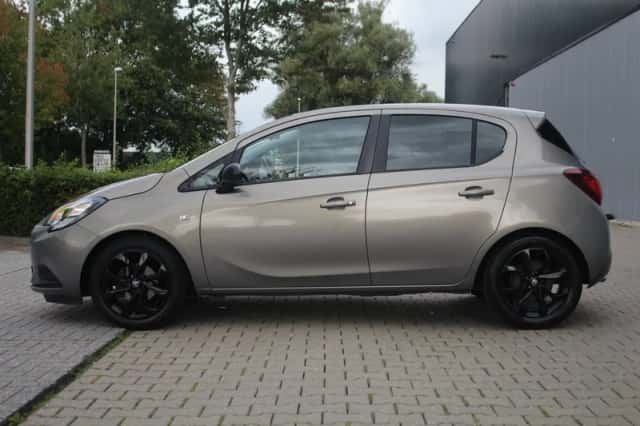 Opel Corsa (2015) thumbnail 3