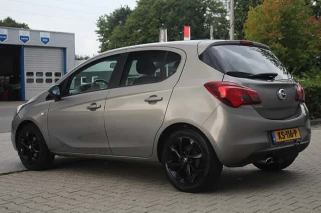 Opel Corsa (2015) thumbnail 4