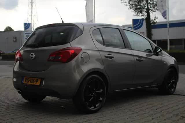 Opel Corsa (2015) thumbnail 6