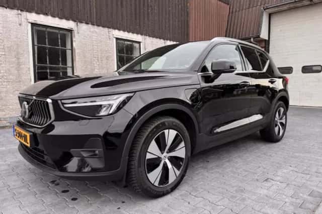 Volvo XC40 (2023) thumbnail 1
