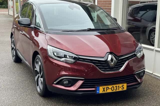 Renault Scénic (2018) thumbnail 2